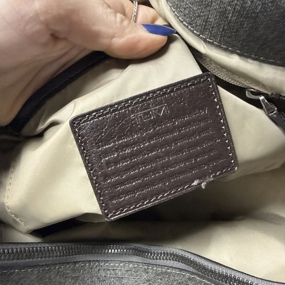 Tumi lockable villa